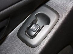 2012款 2.5T 自动 北欧个性运动版 7座