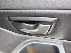 2012款 2.5T 自动 北欧个性运动版 7座