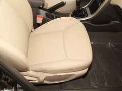 2011款 1.5L 手动 精英型