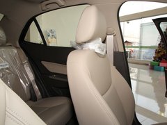 2011款 1.5L 手动 精英型