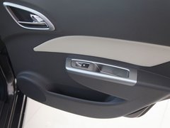 2011款 1.5L 手动 精英型