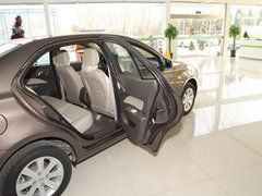 2011款 1.5L 手动 精英型