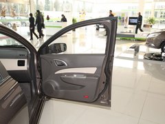 2011款 1.5L 手动 精英型