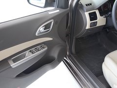 2011款 1.5L 手动 精英型