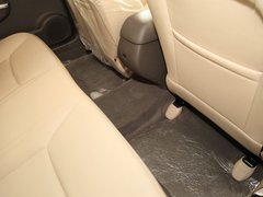 2011款 1.5L 手动 精英型
