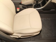 2011款 1.5L 手动 精英型