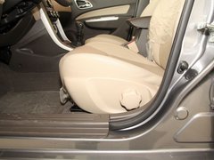 2011款 1.5L 手动 精英型
