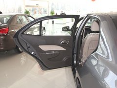2011款 1.5L 手动 精英型