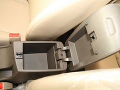 2011款 1.5L 手动 精英型