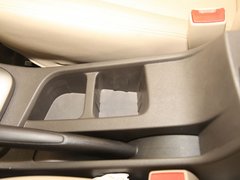 2011款 1.5L 手动 精英型