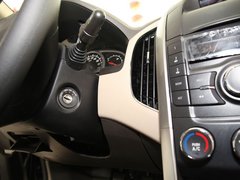 2011款 1.5L 手动 精英型