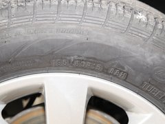 2011款 1.5L 手动 精英型