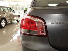 2011款 1.5L 手动 精英型