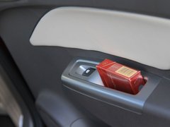 2011款 1.5L 手动 精英型