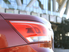 2011款 1.5L 手动 精英型