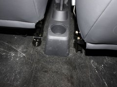 2011款 1.0L 手动 传奇版