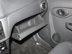 2011款 1.0L 手动 传奇版
