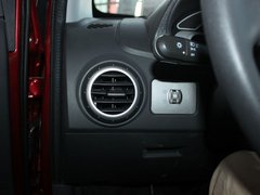 2011款 1.0L 手动 传奇版
