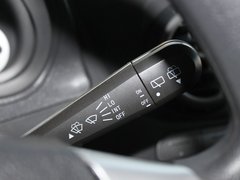 2011款 1.0L 手动 传奇版