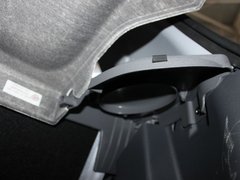 2011款 1.0L 手动 传奇版