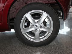2011款 1.0L 手动 传奇版