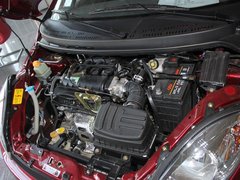 2011款 1.0L 手动 传奇版