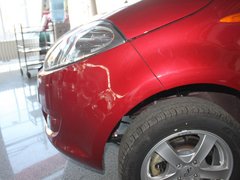 2011款 1.0L 手动 传奇版