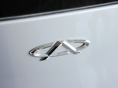 2011款 1.0L 手动 传奇版