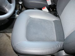 2011款 1.0L 手动 传奇版