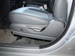 2011款 1.0L 手动 传奇版