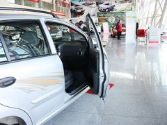 2011款 1.0L 手动 传奇版