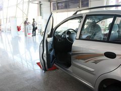 2011款 1.0L 手动 传奇版