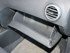 2011款 1.0L 手动 传奇版