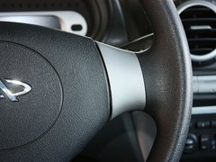 2011款 1.0L 手动 传奇版