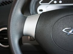 2011款 1.0L 手动 传奇版