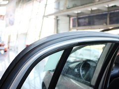 2011款 1.0L 手动 传奇版
