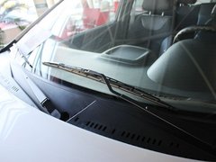 2011款 1.0L 手动 传奇版
