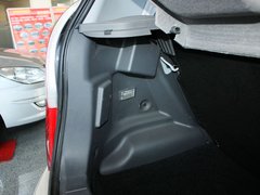 2011款 1.0L 手动 传奇版