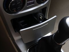 2012款 1.5L 手动 豪华型