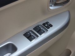 2012款 1.5L 手动 豪华型