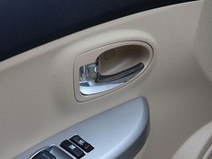 2012款 1.5L 手动 豪华型
