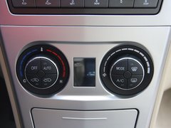 2012款 1.5L 手动 豪华型