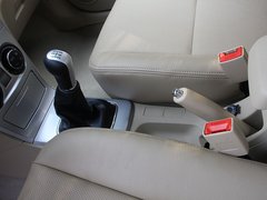 2012款 1.5L 手动 豪华型