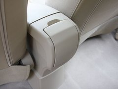 2012款 1.5L 手动 豪华型