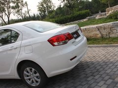 2012款 1.5L 手动 豪华型