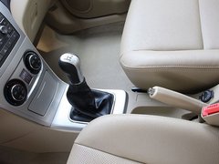 2012款 1.5L 手动 豪华型