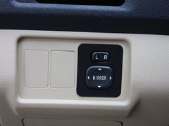 2012款 1.5L 手动 豪华型