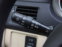 2012款 1.5L 手动 豪华型