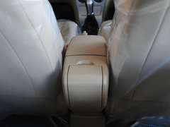 2012款 1.5L 手动 豪华型