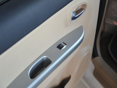 2012款 1.5L 手动 豪华型
